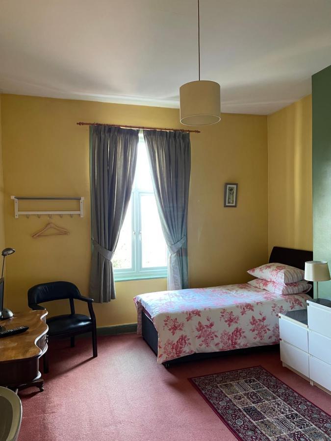 Chimneys Guest House Blackburn  Exterior foto
